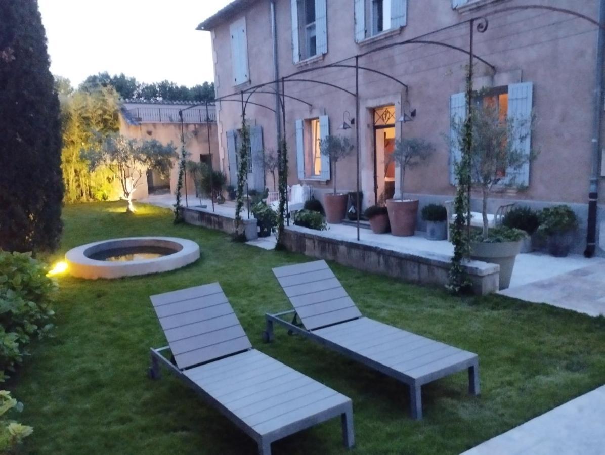 Les Tilleuls Cavaillon Extérieur photo