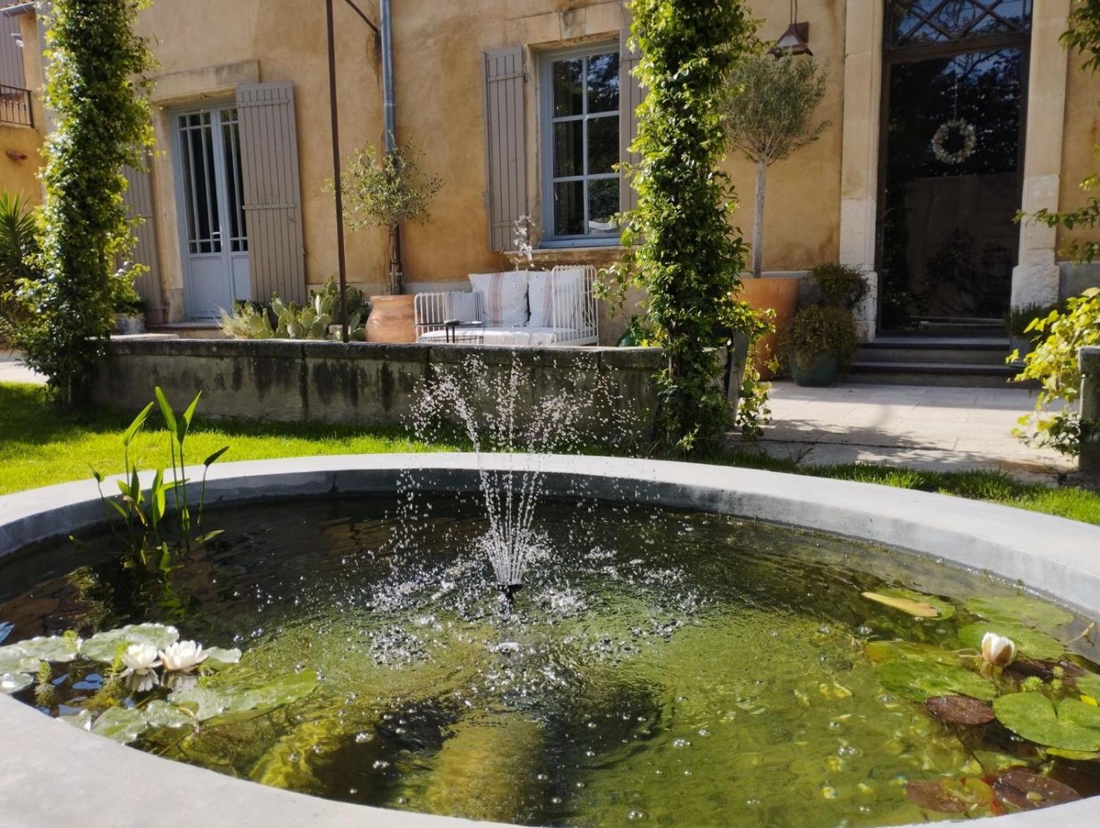 Les Tilleuls Cavaillon Extérieur photo