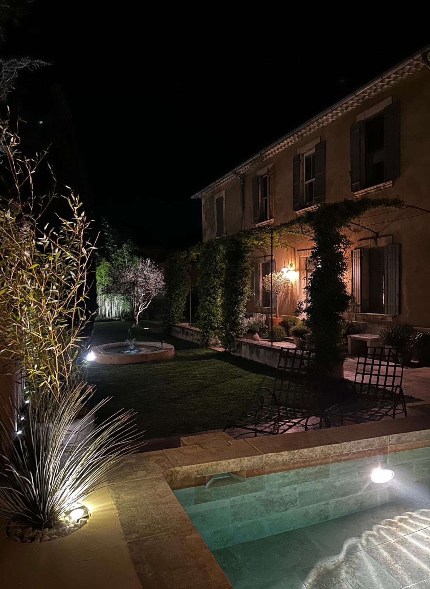 Les Tilleuls Cavaillon Extérieur photo
